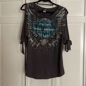 Harley mid arm tee, with lots of sparkles.